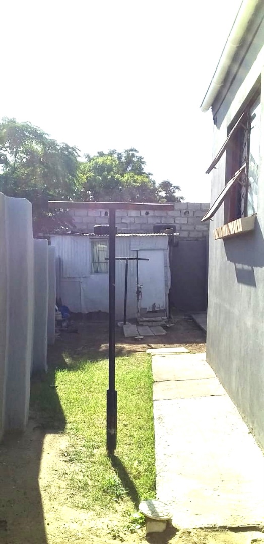 2 Bedroom Property for Sale in Blikkiesdorp Eastern Cape